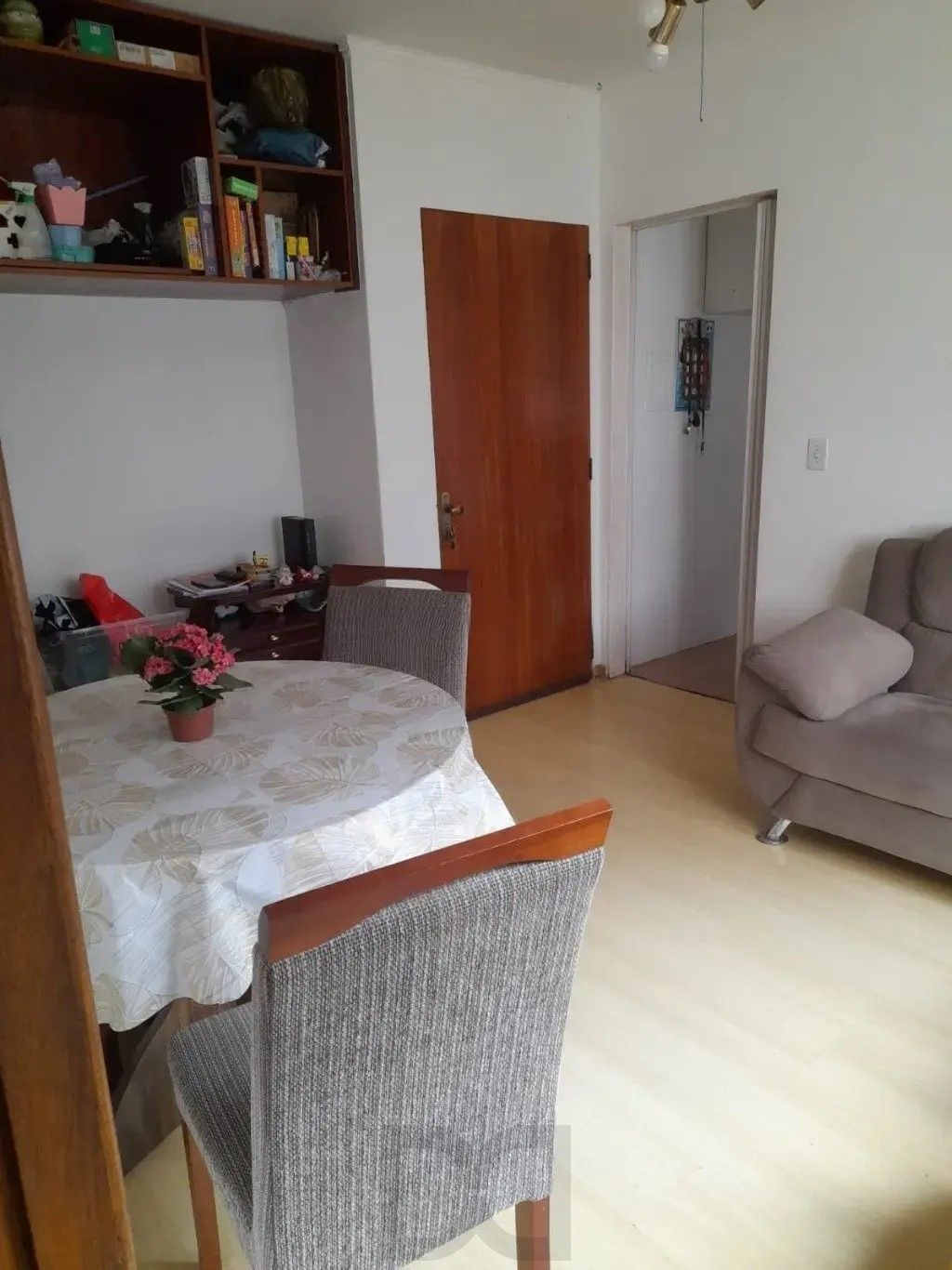 Apartamento com 02 dormitórios com estacionamento convenção — foto 4