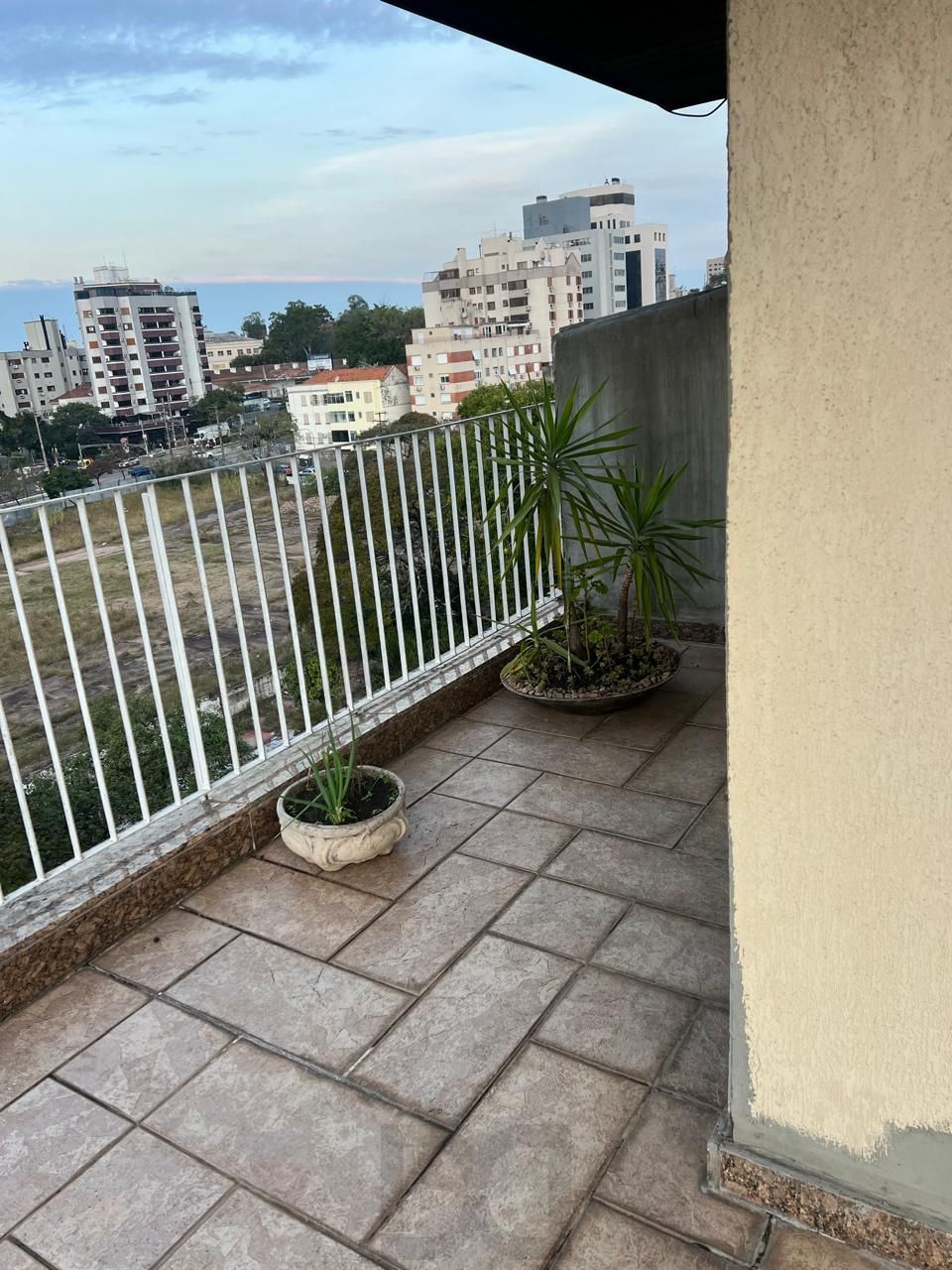 Cobertura à venda com 3 dormitórios no bairro São João, Porto Alegre — foto 3