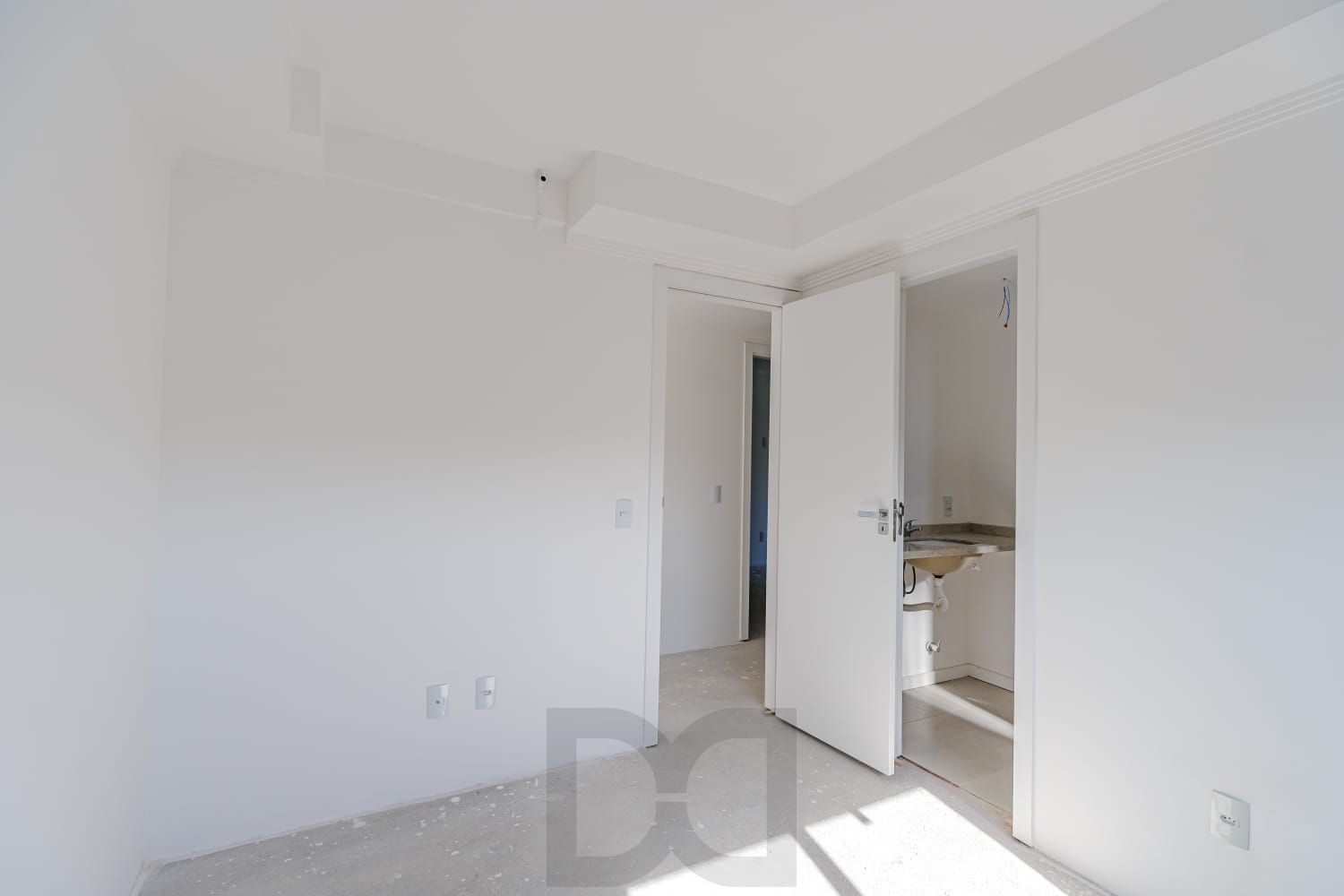 Apartamento 3 Dormitórios com 2 Suítes e 2 Vagas à Venda no Nonoai, Porto Alegre — foto 17