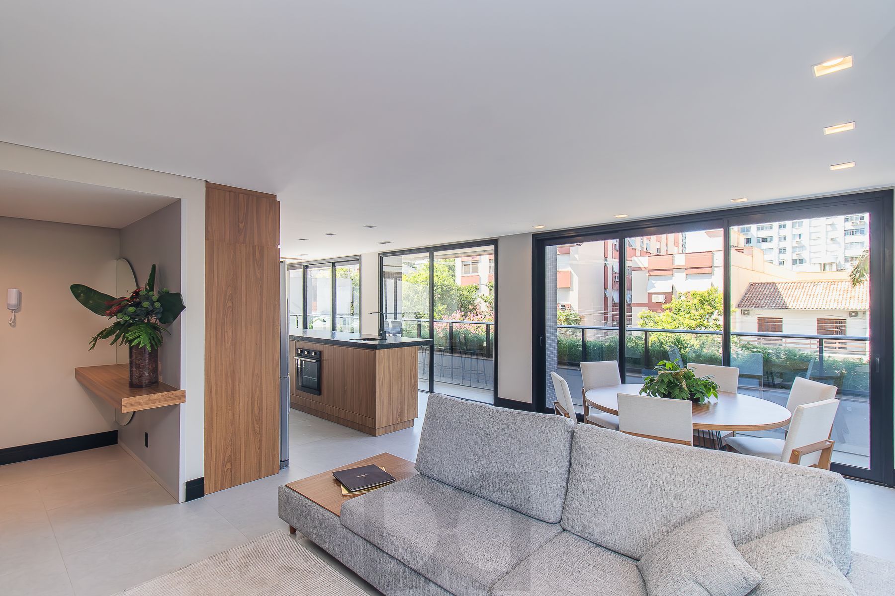 Incrível apartamento mobiliado 2 suítes novo no Menino Deus — foto 36