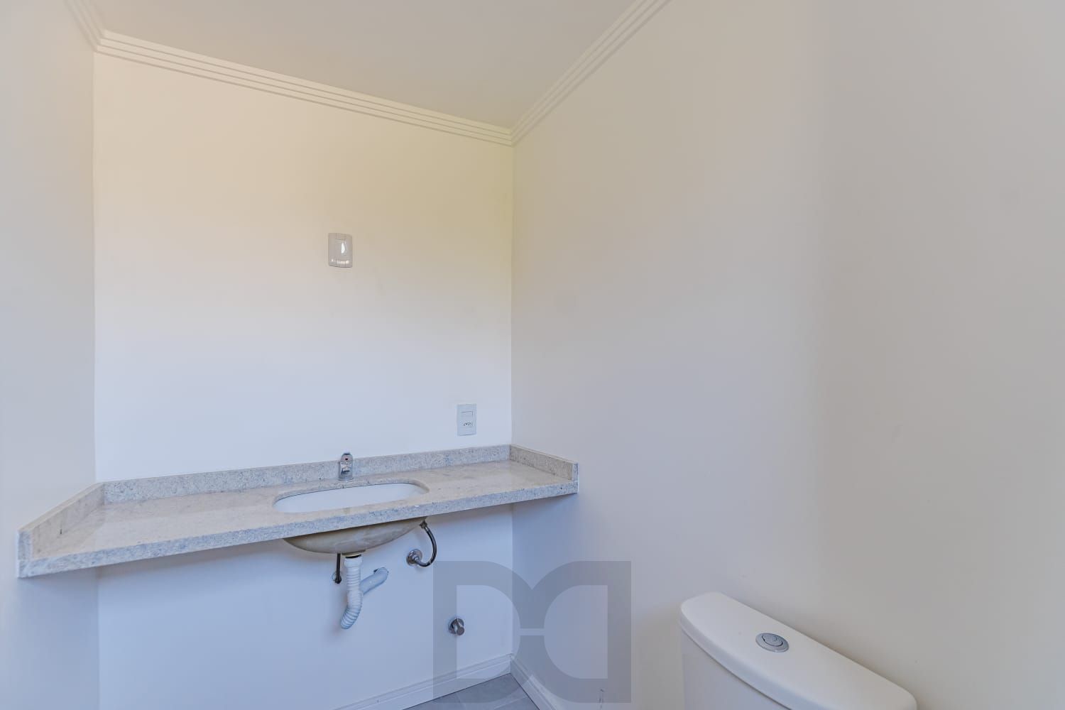 Apartamento 3 Dormitórios com 2 Suítes e 2 Vagas à Venda no Nonoai, Porto Alegre — foto 26