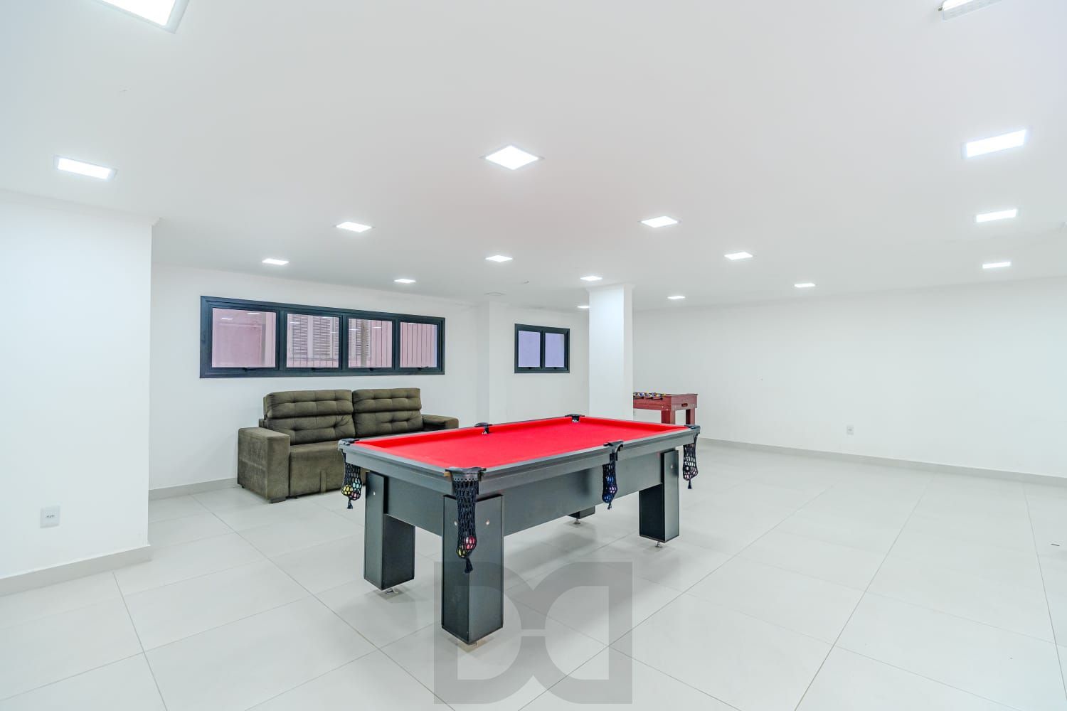 Apartamento 3 Dormitórios com 2 Suítes e 2 Vagas à Venda no Nonoai, Porto Alegre — foto 43