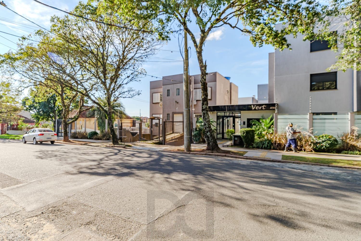 Apartamento 3 Dormitórios com 2 Suítes e 2 Vagas à Venda no Nonoai, Porto Alegre — foto 46