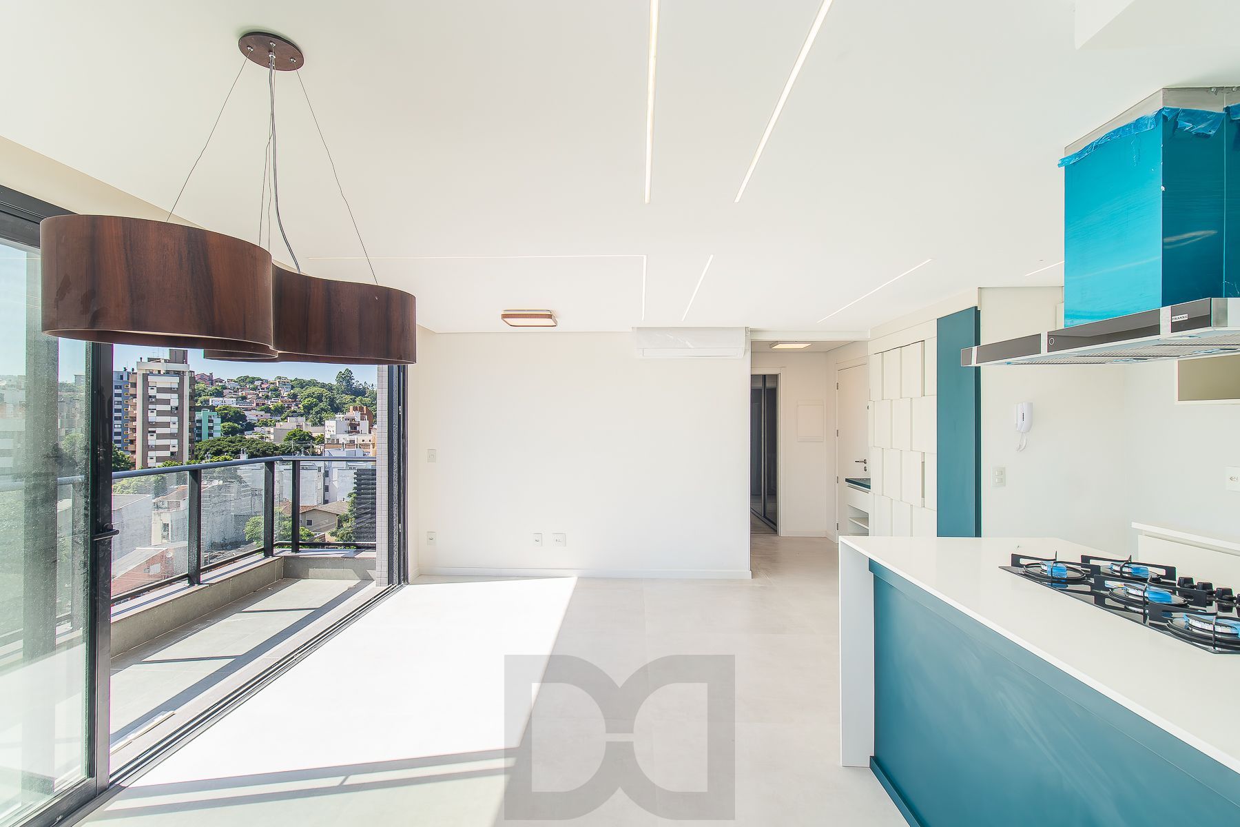 Incrível apartamento mobiliado 2 suítes novo no Menino Deus — foto 1