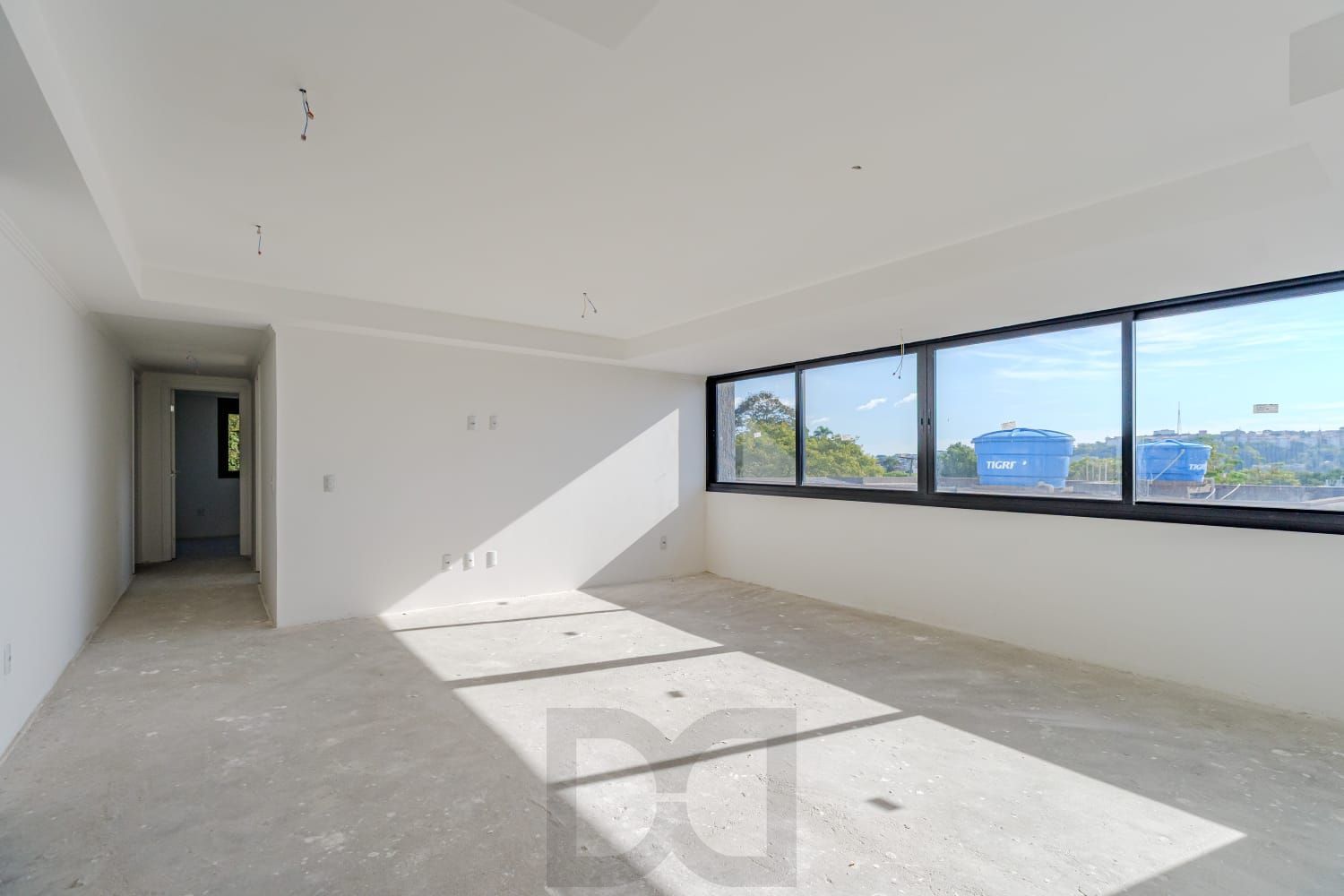 Apartamento 3 Dormitórios com 2 Suítes e 2 Vagas à Venda no Nonoai, Porto Alegre — foto 2