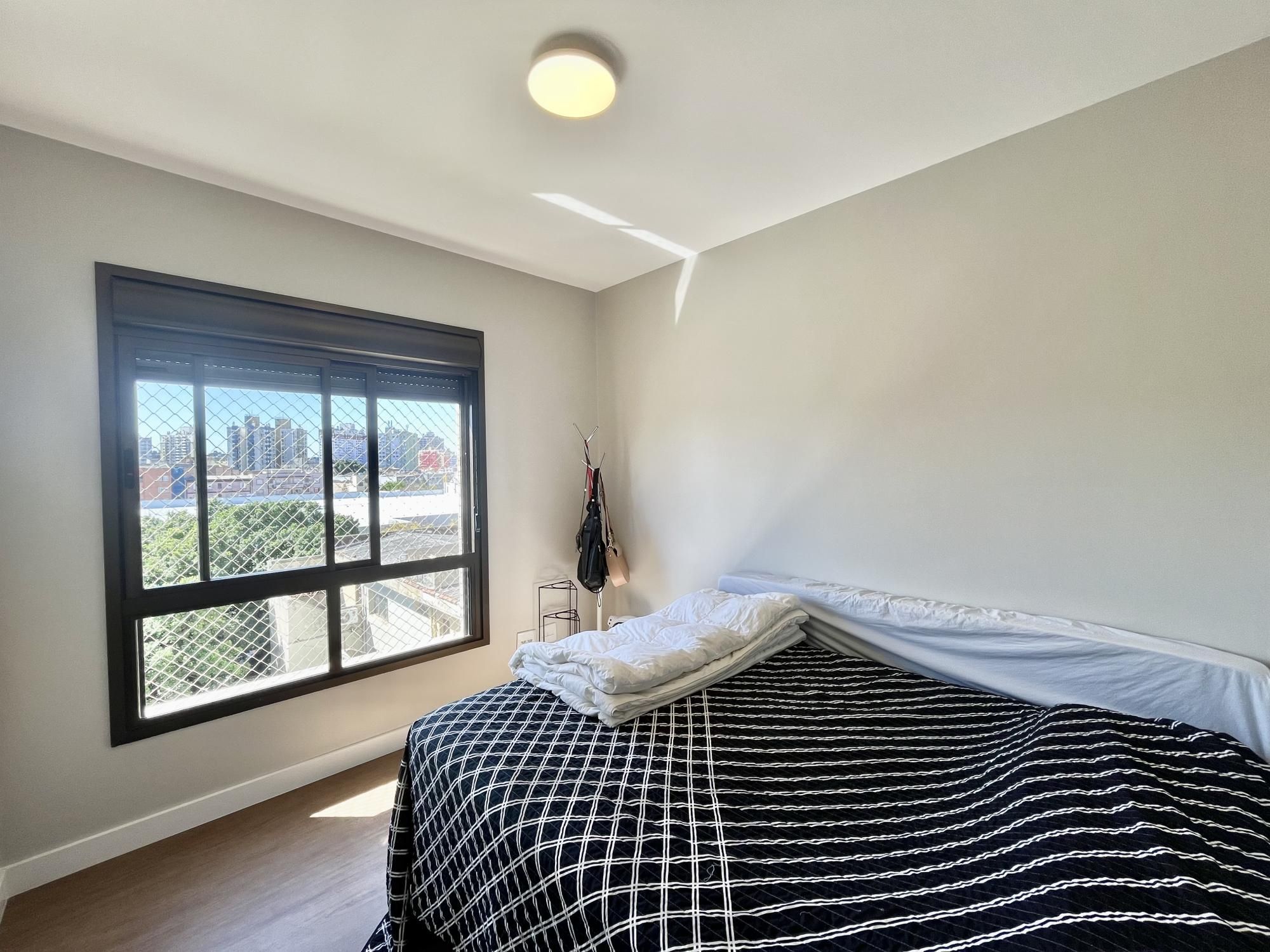 Apartamento impecável semimobiliado no Menino Deus — foto 18