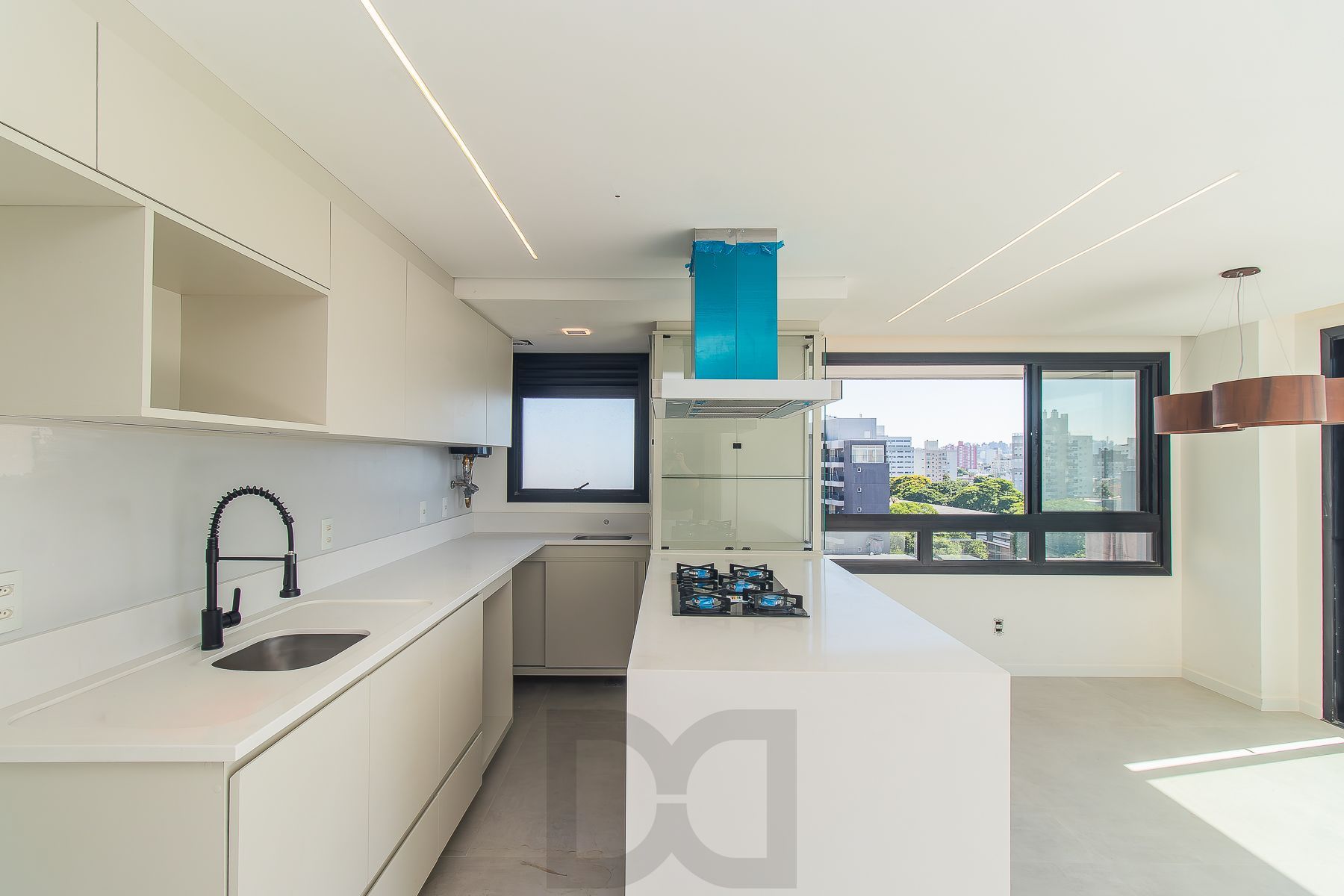 Incrível apartamento mobiliado 2 suítes novo no Menino Deus — foto 8