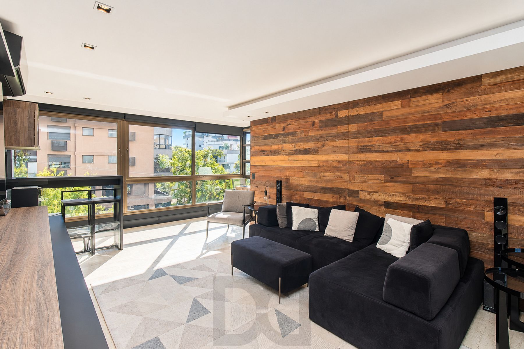 Apartamento na Rua Silva Jardim Mont'serrat — foto 2