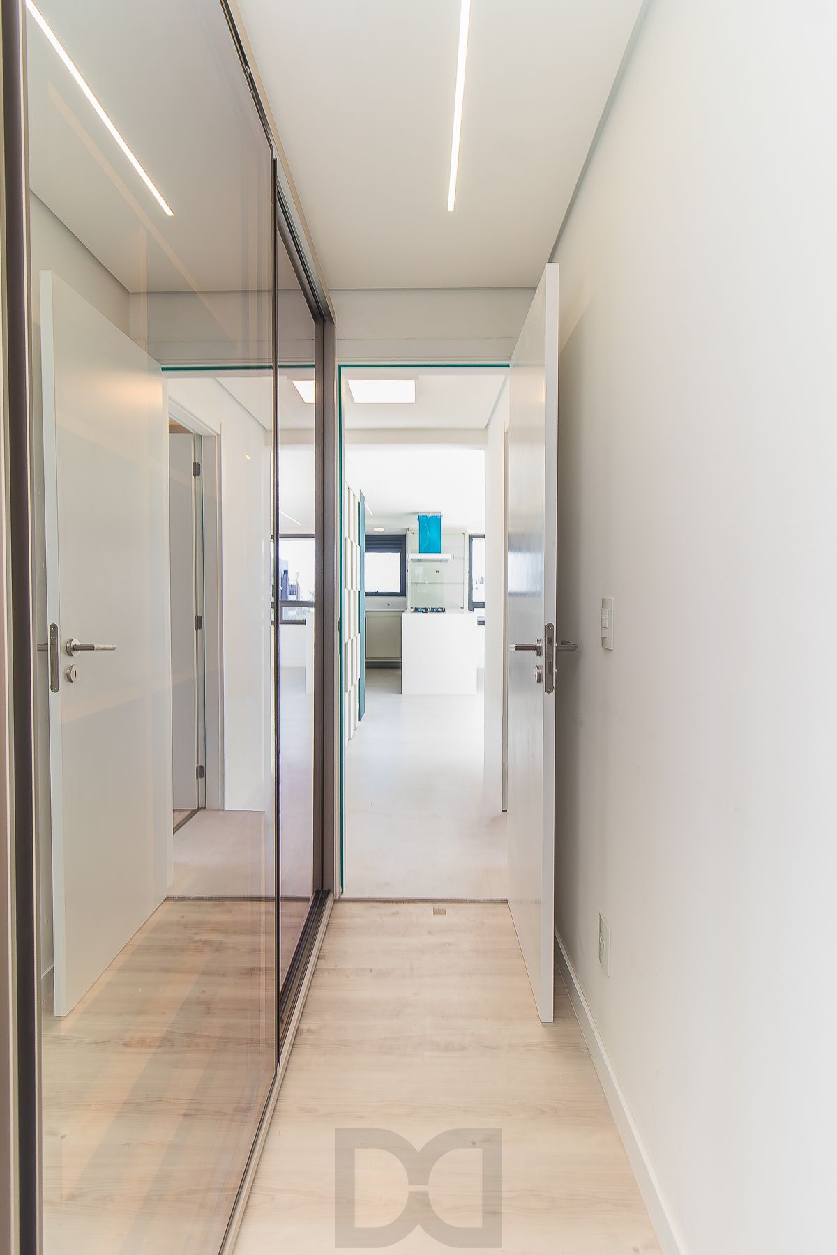 Incrível apartamento mobiliado 2 suítes novo no Menino Deus — foto 16