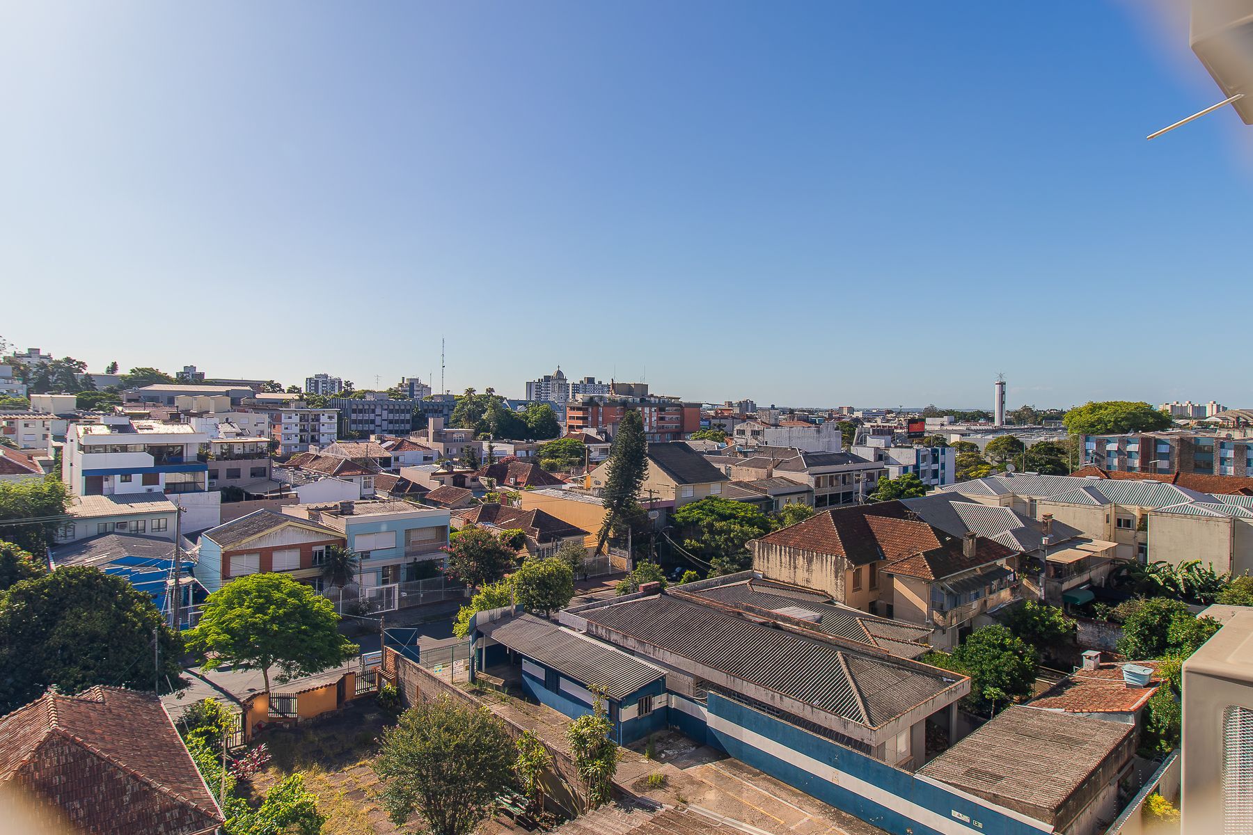 Apto. impecável semimobiliado em condomínio com lazer no Higienópolis — foto 4