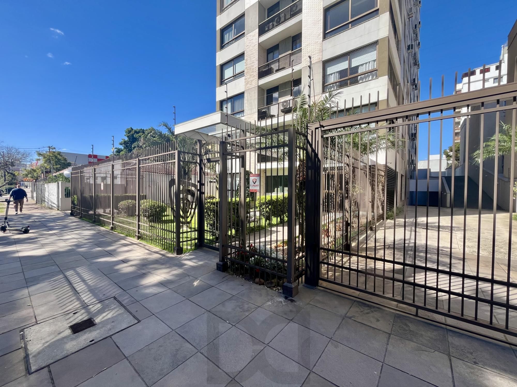 Apartamento impecável semimobiliado no Menino Deus — foto 33
