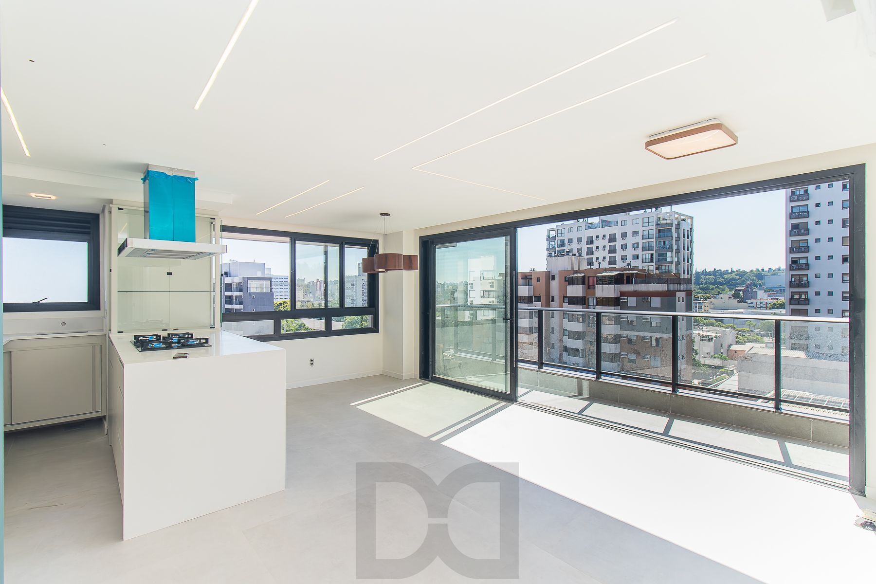 Incrível apartamento mobiliado 2 suítes novo no Menino Deus — foto 2
