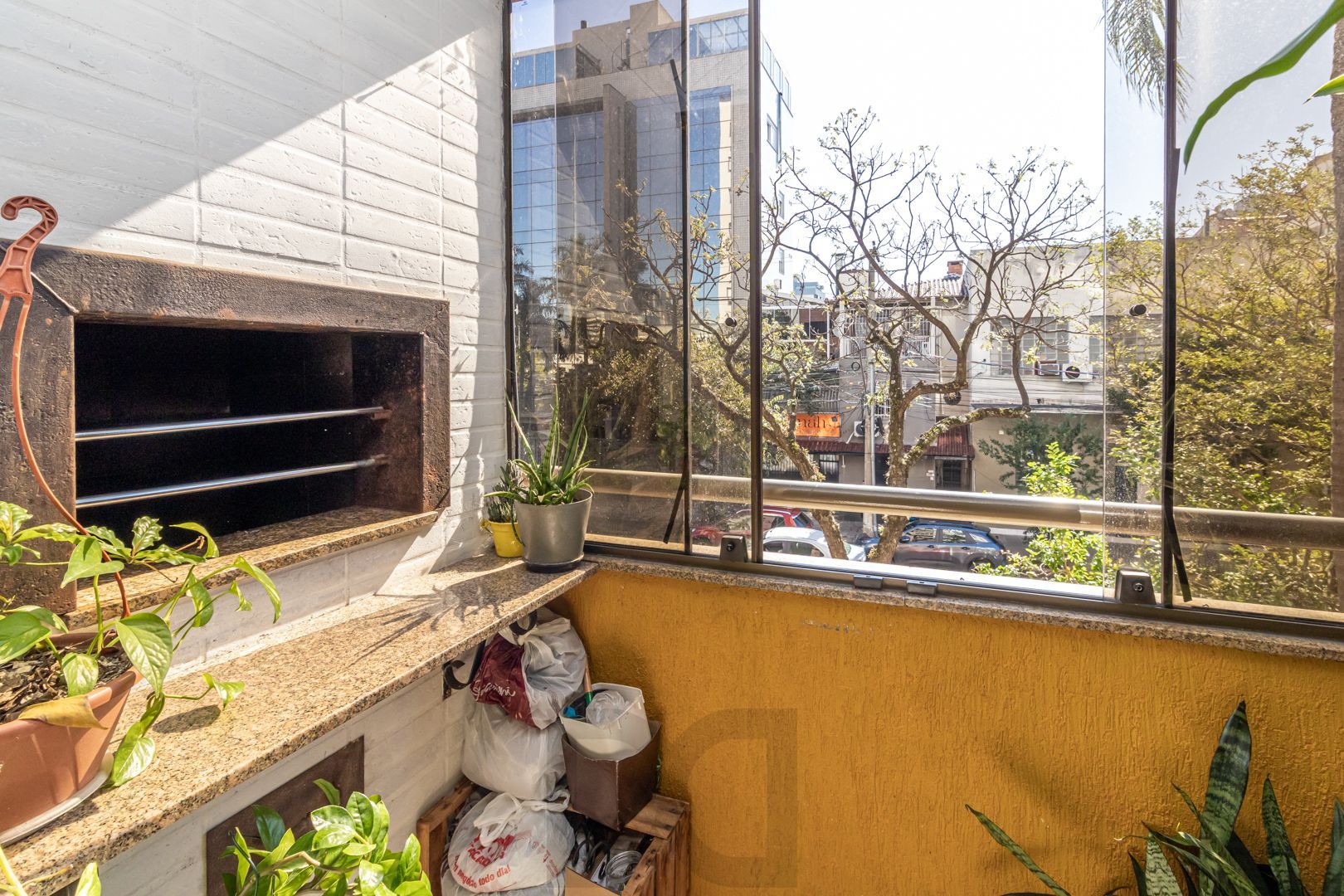 Apartamento 3 dormitórios no Menino Deus — foto 2