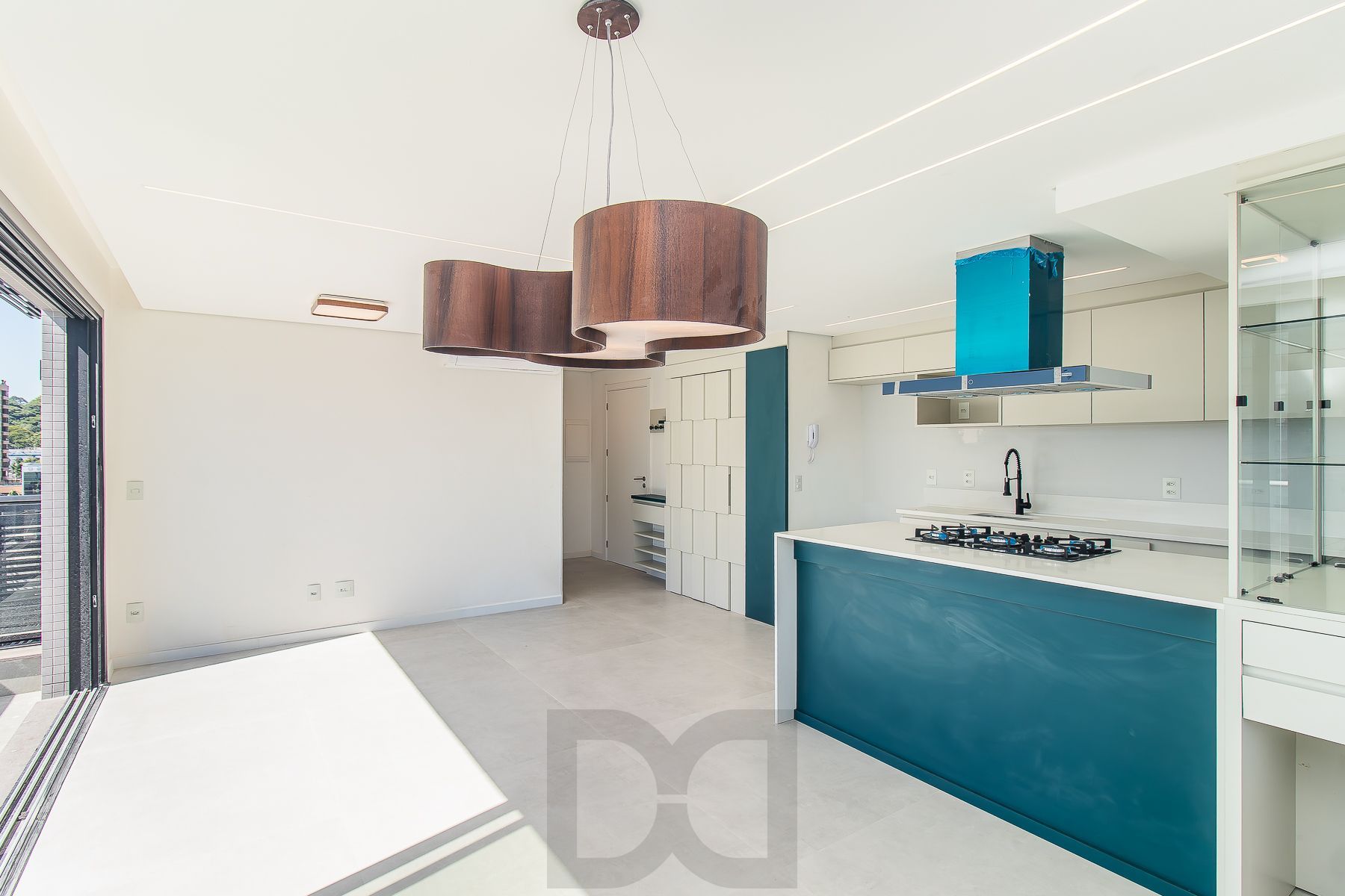 Incrível apartamento mobiliado 2 suítes novo no Menino Deus — foto 5