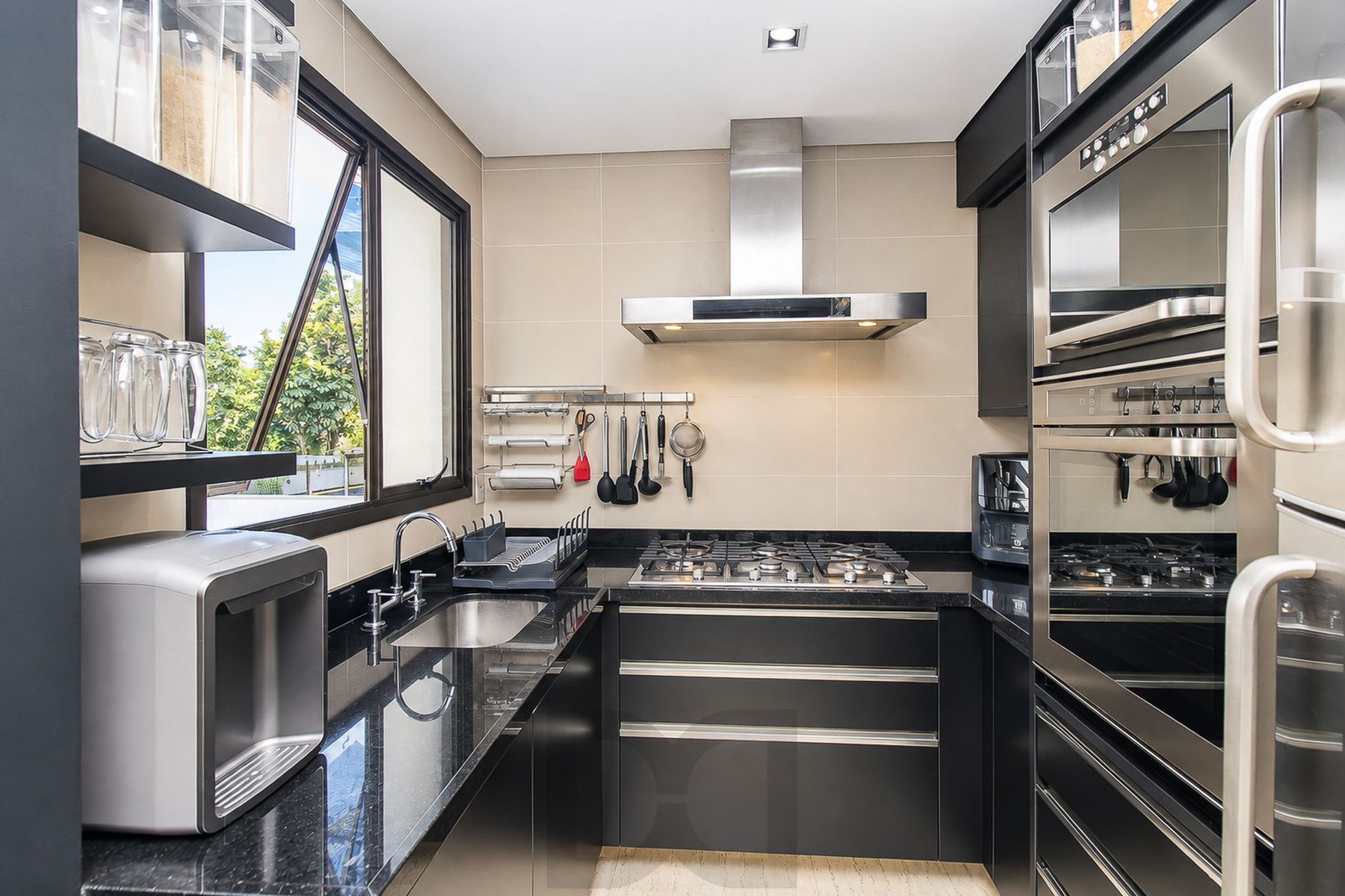 Apartamento na Rua Silva Jardim Mont'serrat — foto 26
