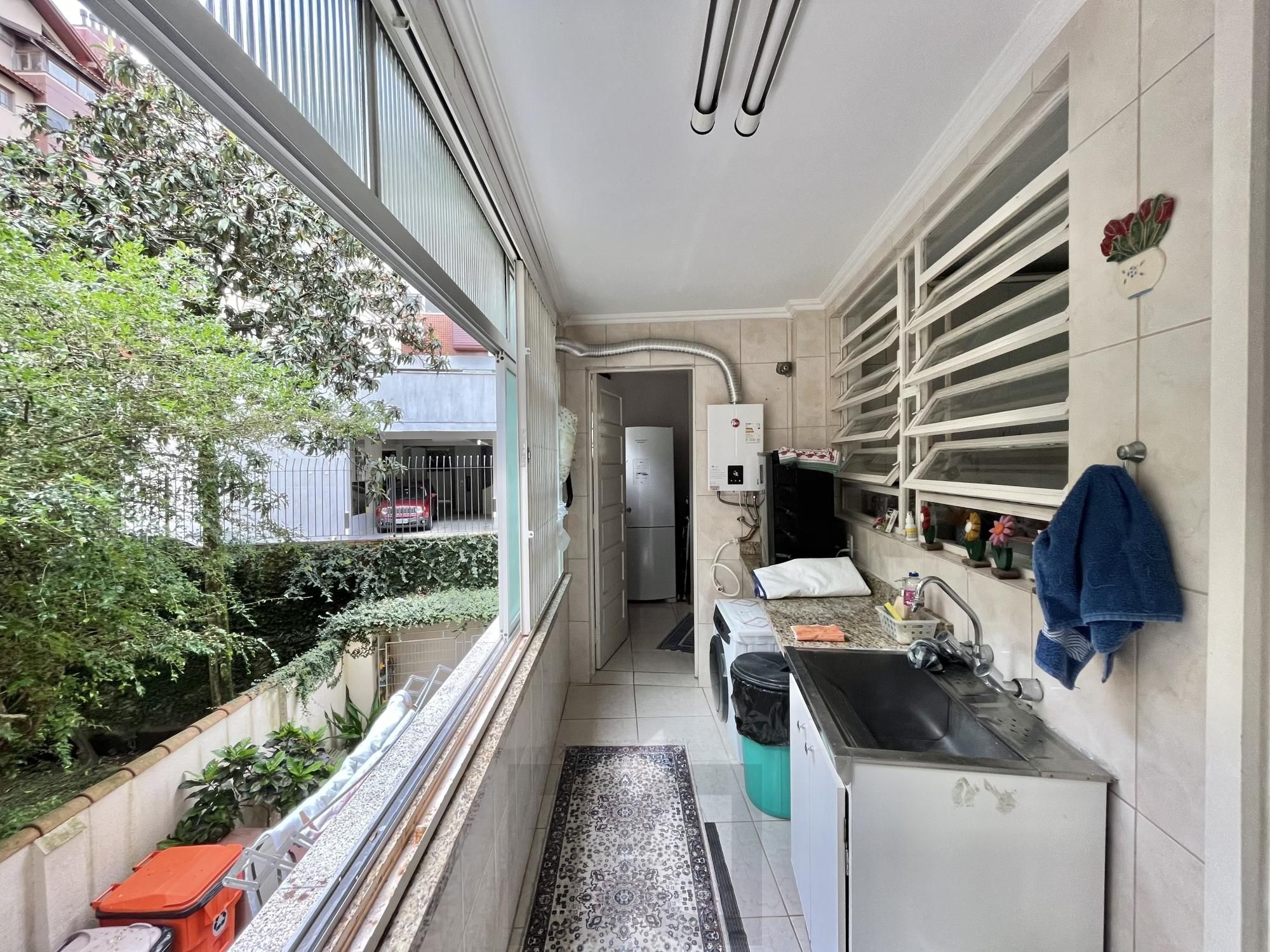 Apartamento 3 Dormitórios Rua Castro Alves, 1100 Rio Branco — foto 9