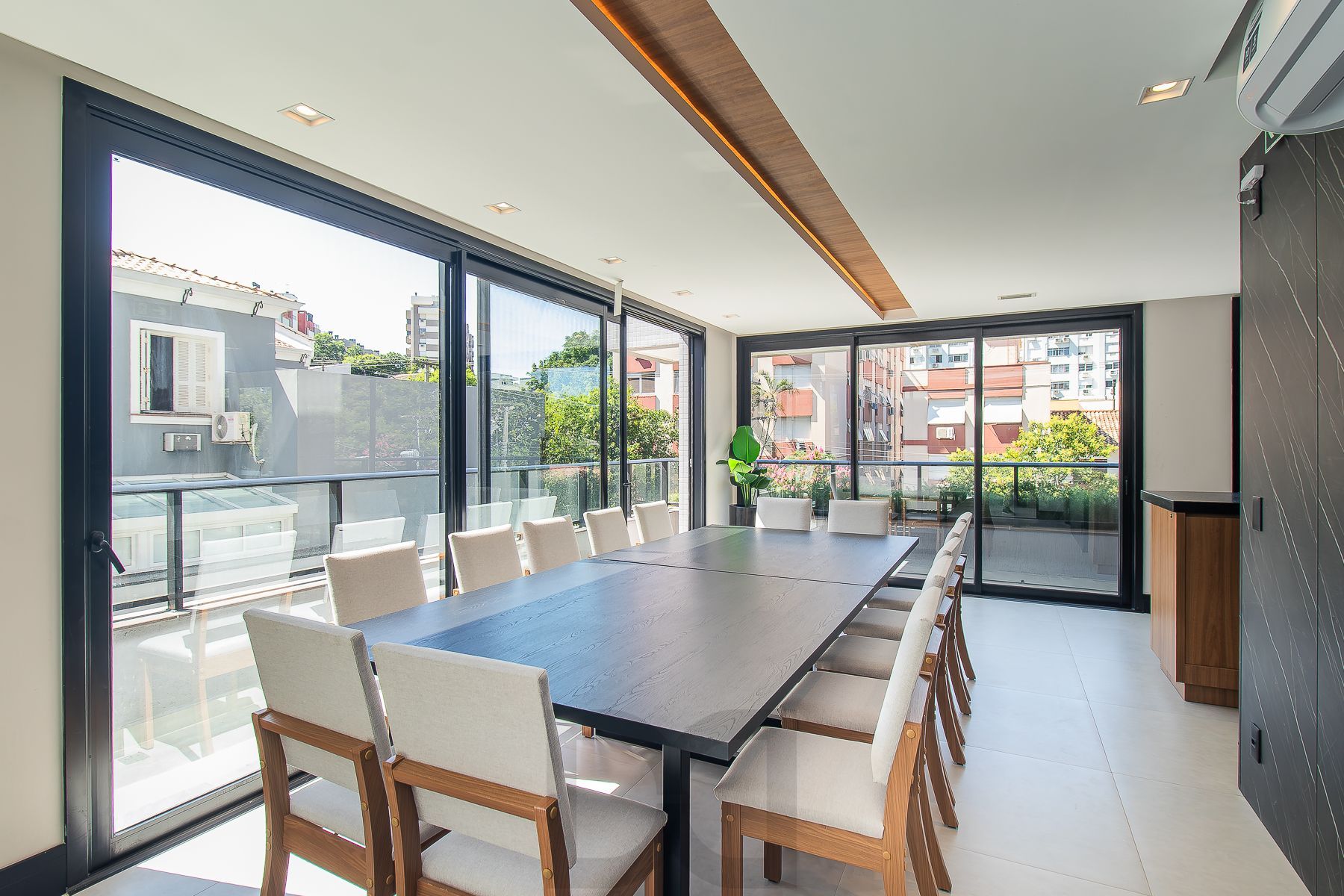 Incrível apartamento mobiliado 2 suítes novo no Menino Deus — foto 42
