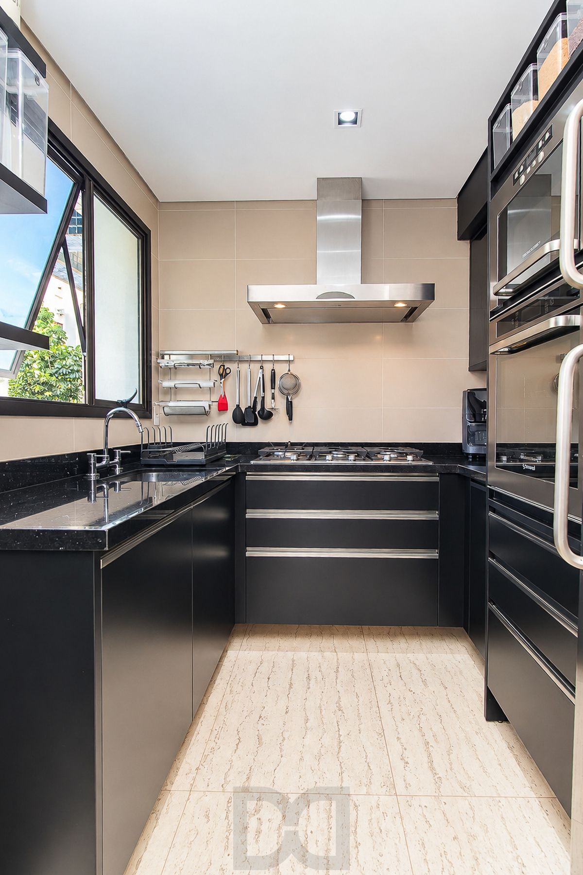 Apartamento na Rua Silva Jardim Mont'serrat — foto 20