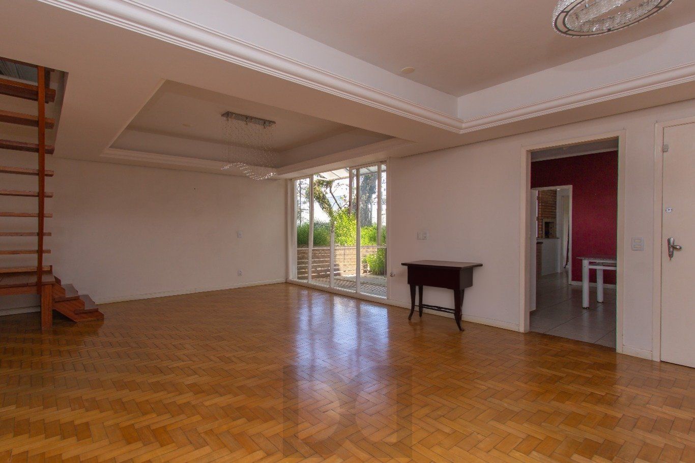 Apartamento garden, 3 dormitórios, 2 suítes, e 131m² privativos no Menino Deus. — foto 1