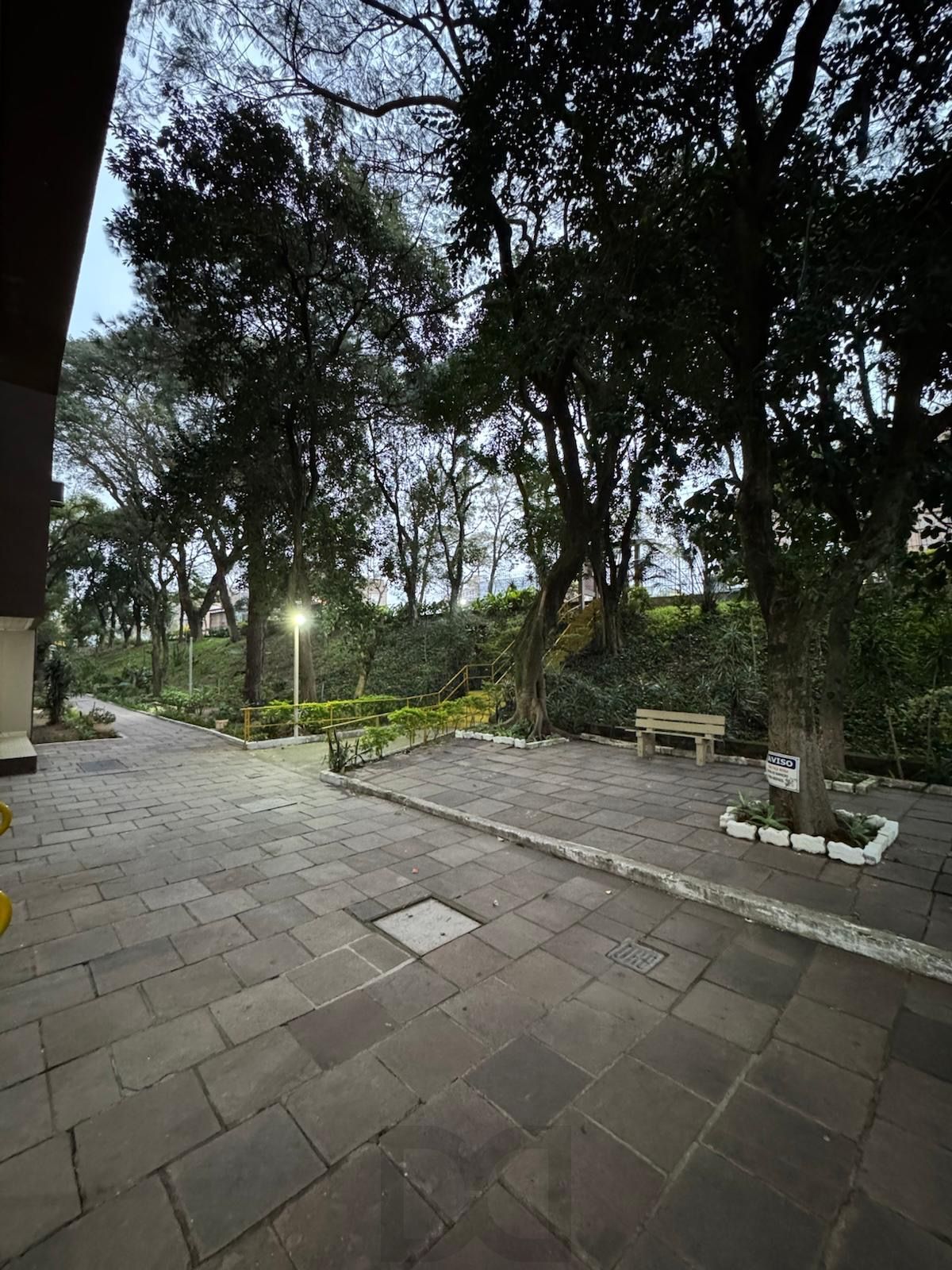Apartamento com 1 Quarto e 1 vaga à Venda, 42 m² por R$ 200mil Bairro Cristal — foto 27