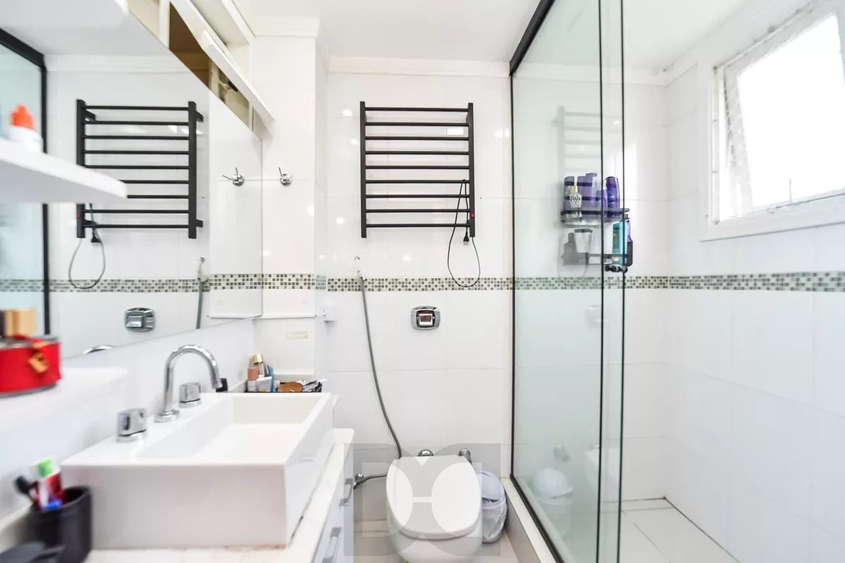 Apartamento com 2 quartos, 2 vagas e aquecimento central no bairro Jardim Itu — foto 15