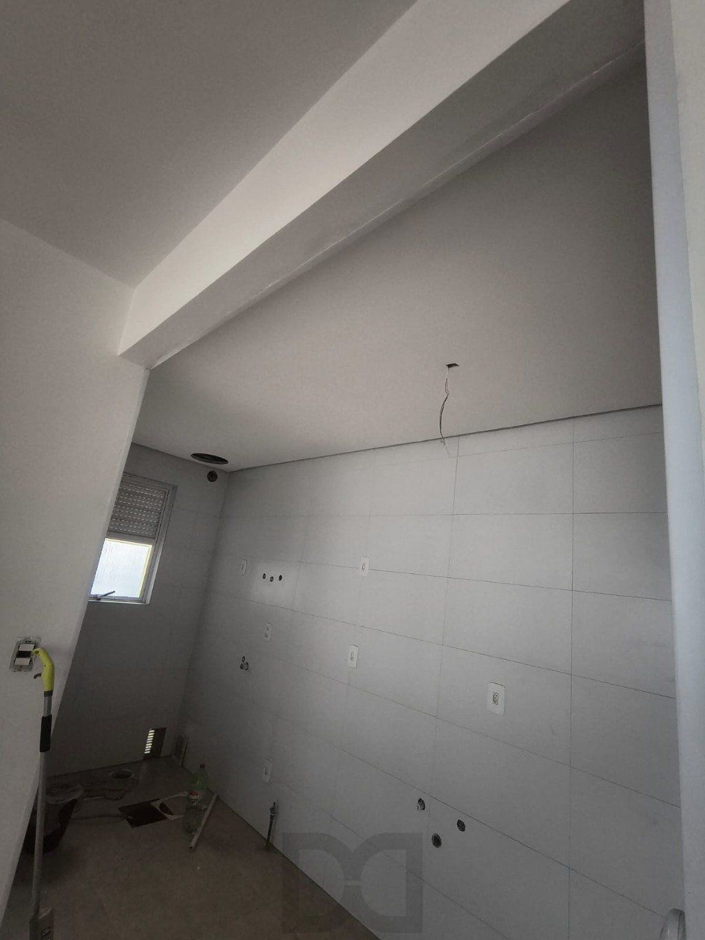 Apartamento de 2 quartos, elevador e 1 vaga no bairro Jardim Leopoldina. — foto 6