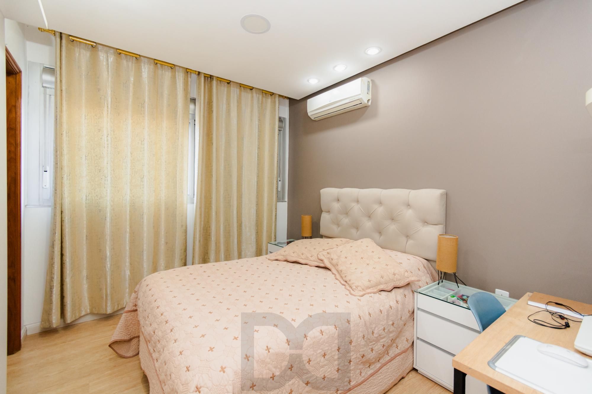 Apartamento 2 quartos, elevador e 1 vaga de garagem no Bairro Auxiliadora Poa. — foto 49