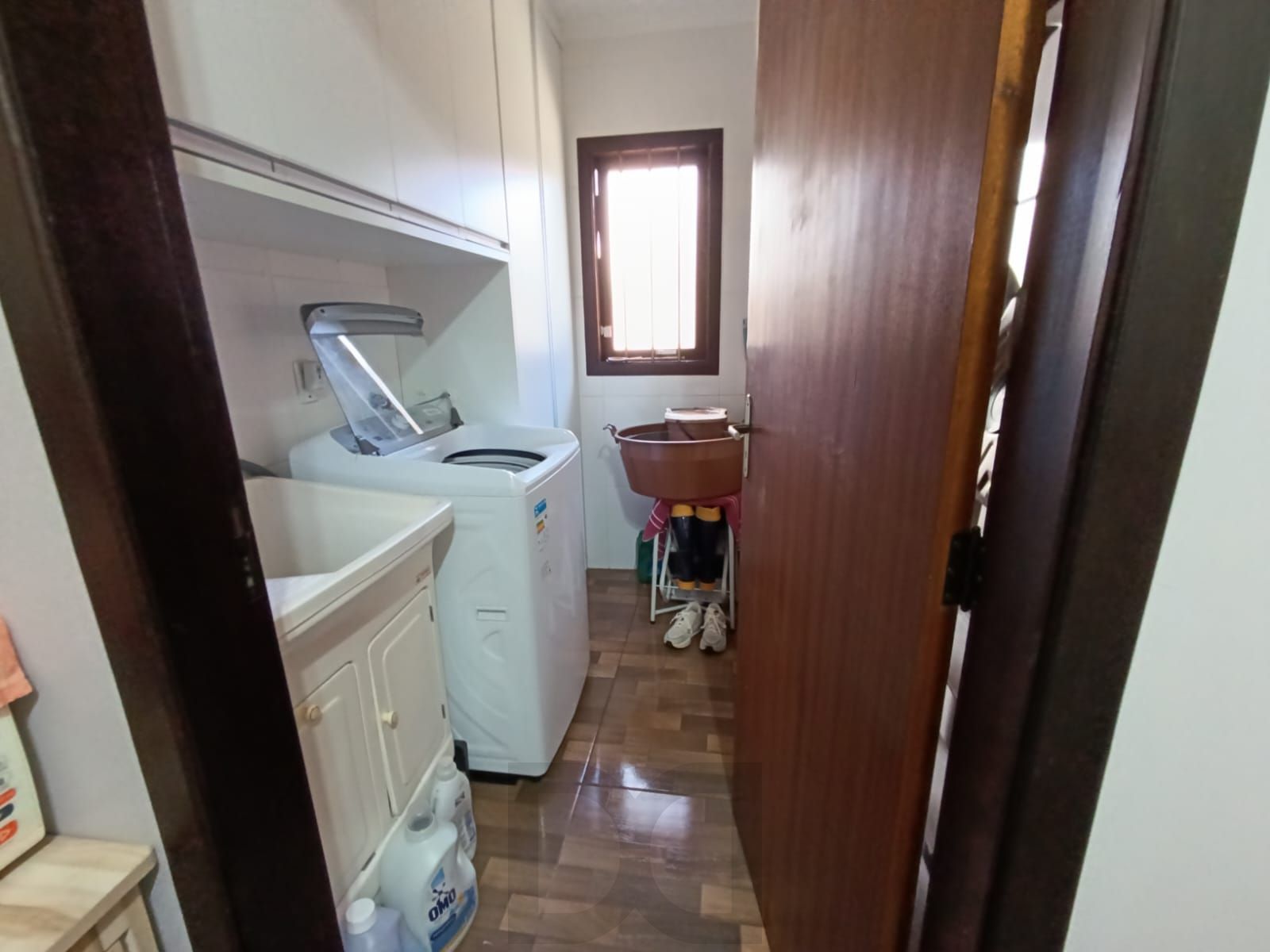 Casa de 3 quartos,suíte,churrasqueira, 3 vagas no bairro Sarandi — foto 28
