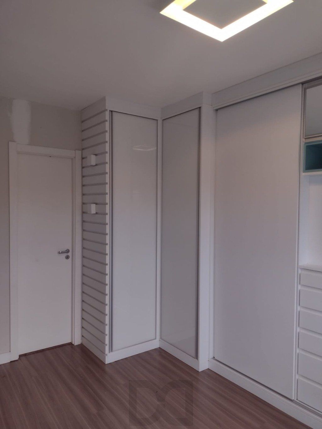Apartamento com 3 quartos, vaga de garagem e elevador no Bairro Sao sebastiao — foto 10