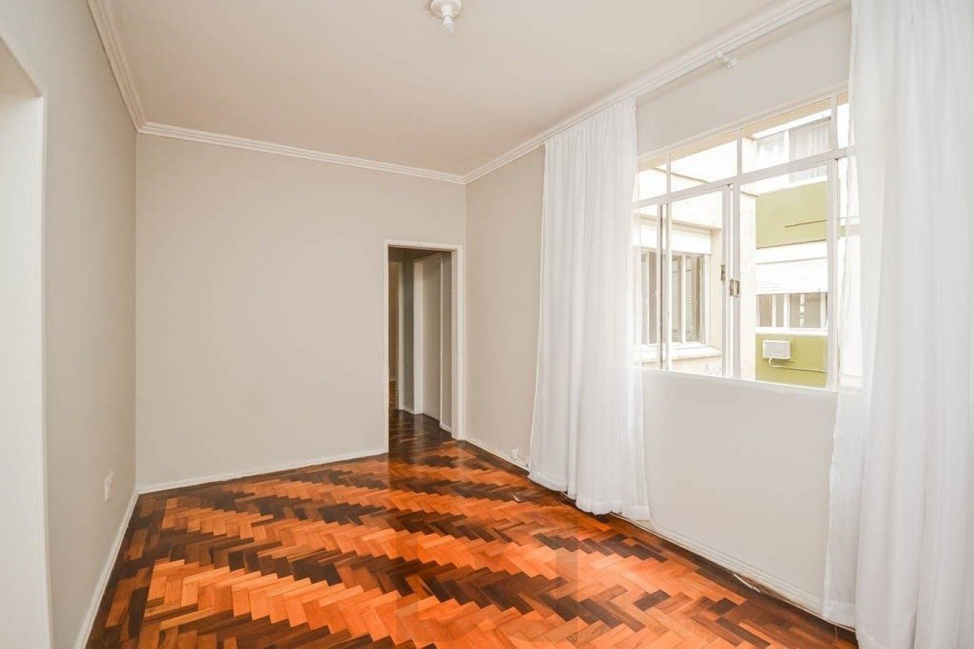 Apartamento à venda com 2 dormitórios 69 m² no Bairro Menino Deus — foto 8