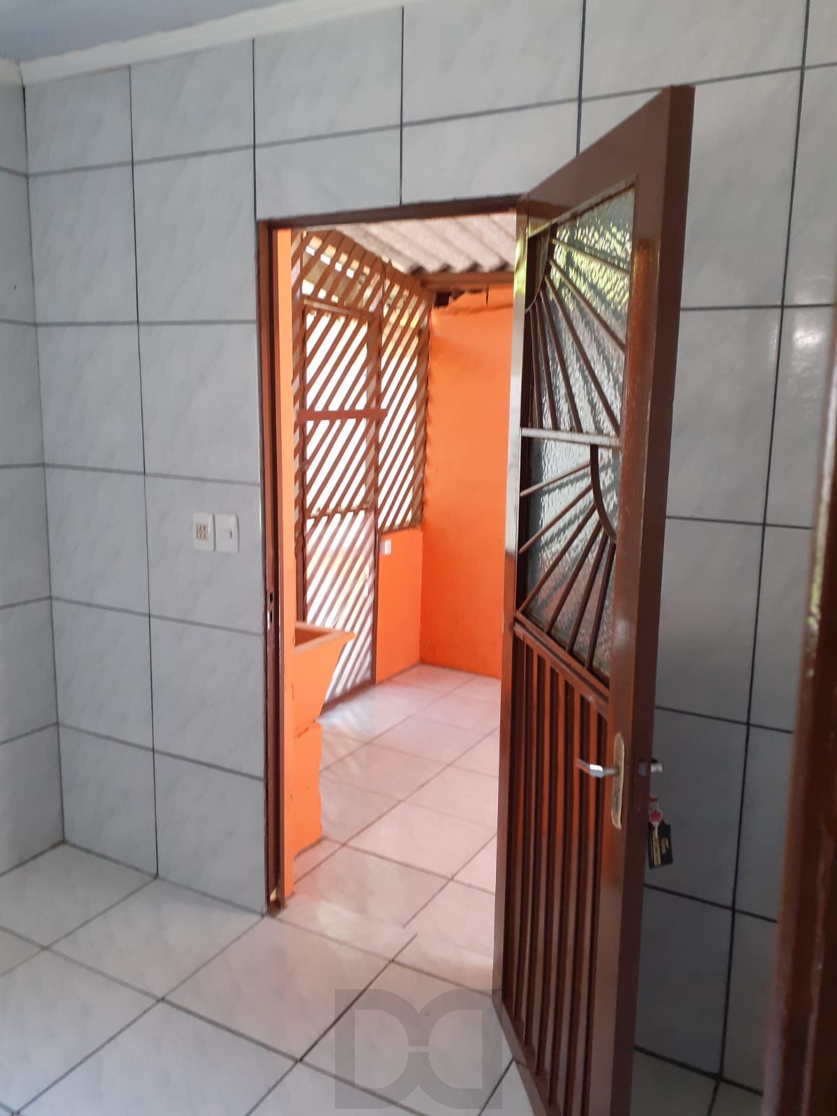 Duas Casas no Mesmo Terreno com 169m² e Entradas Independentes — foto 10