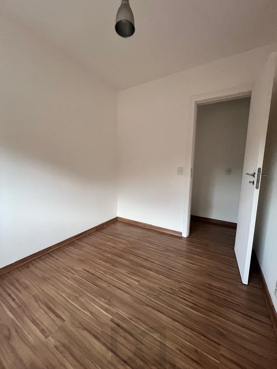Apartamento 2 Dormitórios, com Elevador e Vaga no Morro Santana — foto 13