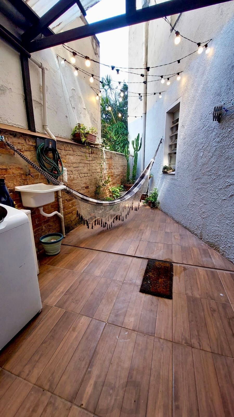 Apartamento Garden pátio 1 dormitório 1 vaga coberta Av. Pátria São Geraldo — foto 2