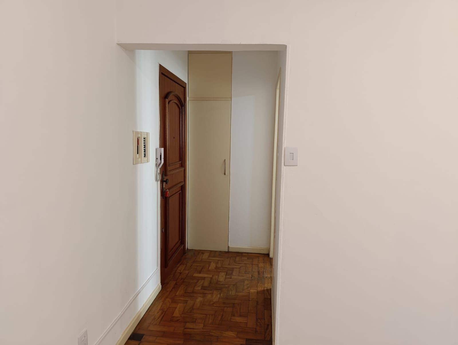 Apartamento térreo de 2 dormitórios e 1 vaga no bairro Praia de Belas — foto 7