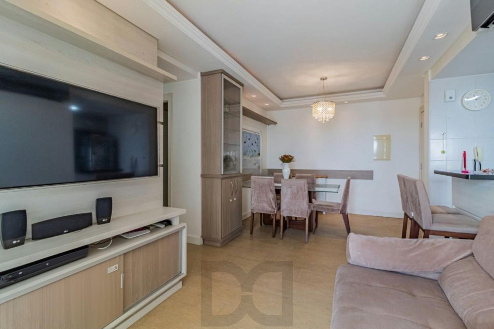 Apartamento de 3 quartos, suíte, elevador e 2 vagas no bairro Vila Ipiranga — foto 3