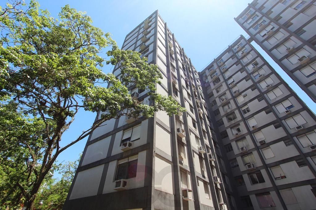 Apartamento de 4 dormitórios , 2 vagas e elevador no bairro Boa Vista — foto 2