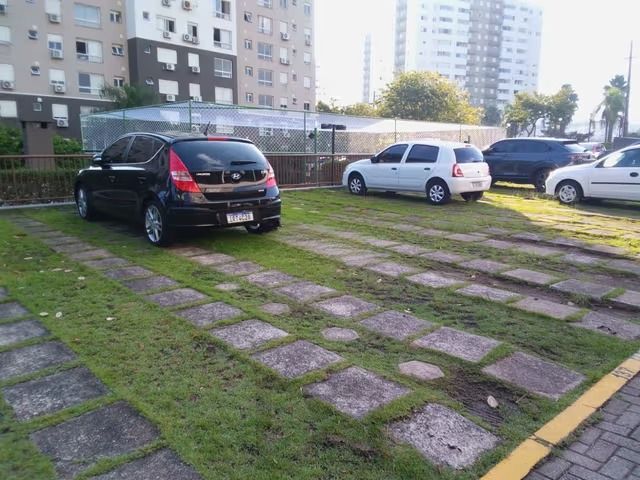 Apartamento de 2 dormitórios, elevador no Bairro jardim carvalho Porto Alegre. — foto 12
