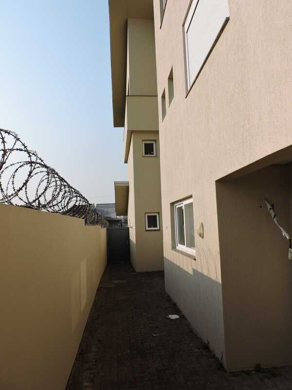 Casa nova de 600m² com 4 dormitórios e 3 vagas — foto 58