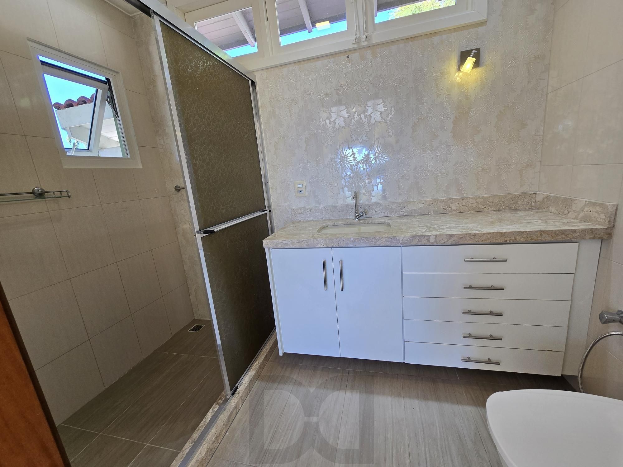 Casa 3 dormitórios, 1 suíte, 4 vagas 210 m² privativos no Belém Novo. — foto 40