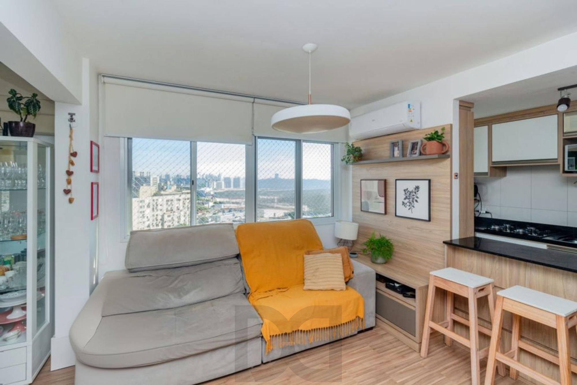 Apartamento de 3 quartos, suíte, elevador e 1 vaga no bairro Azenha — foto 6