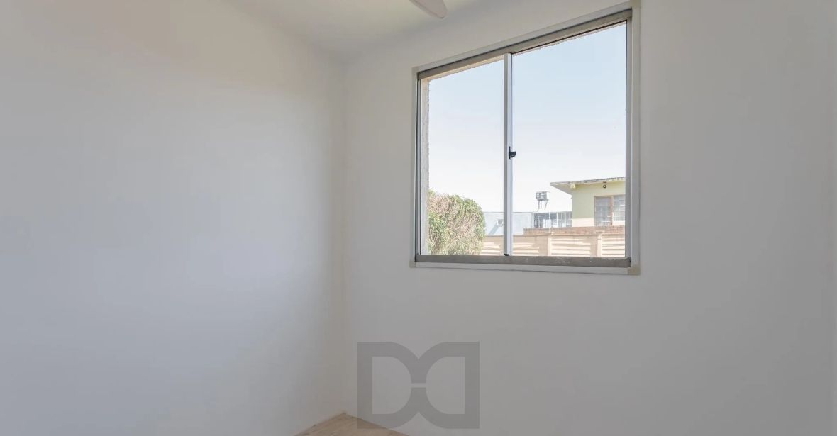 Apartamento com 2 Quartos, Churrasqueira, Piscina e 1 Vaga no Sarandi — foto 7