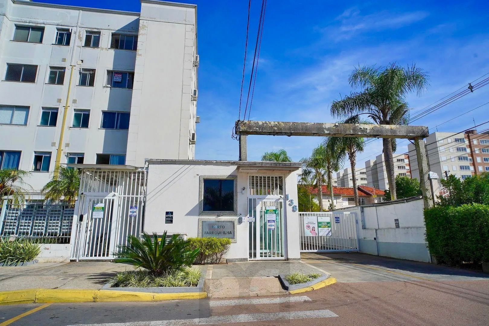 Apartamento térreo de 1 dormitório com 1 vaga coberta e fixa Bairro Santa Fé — foto 36