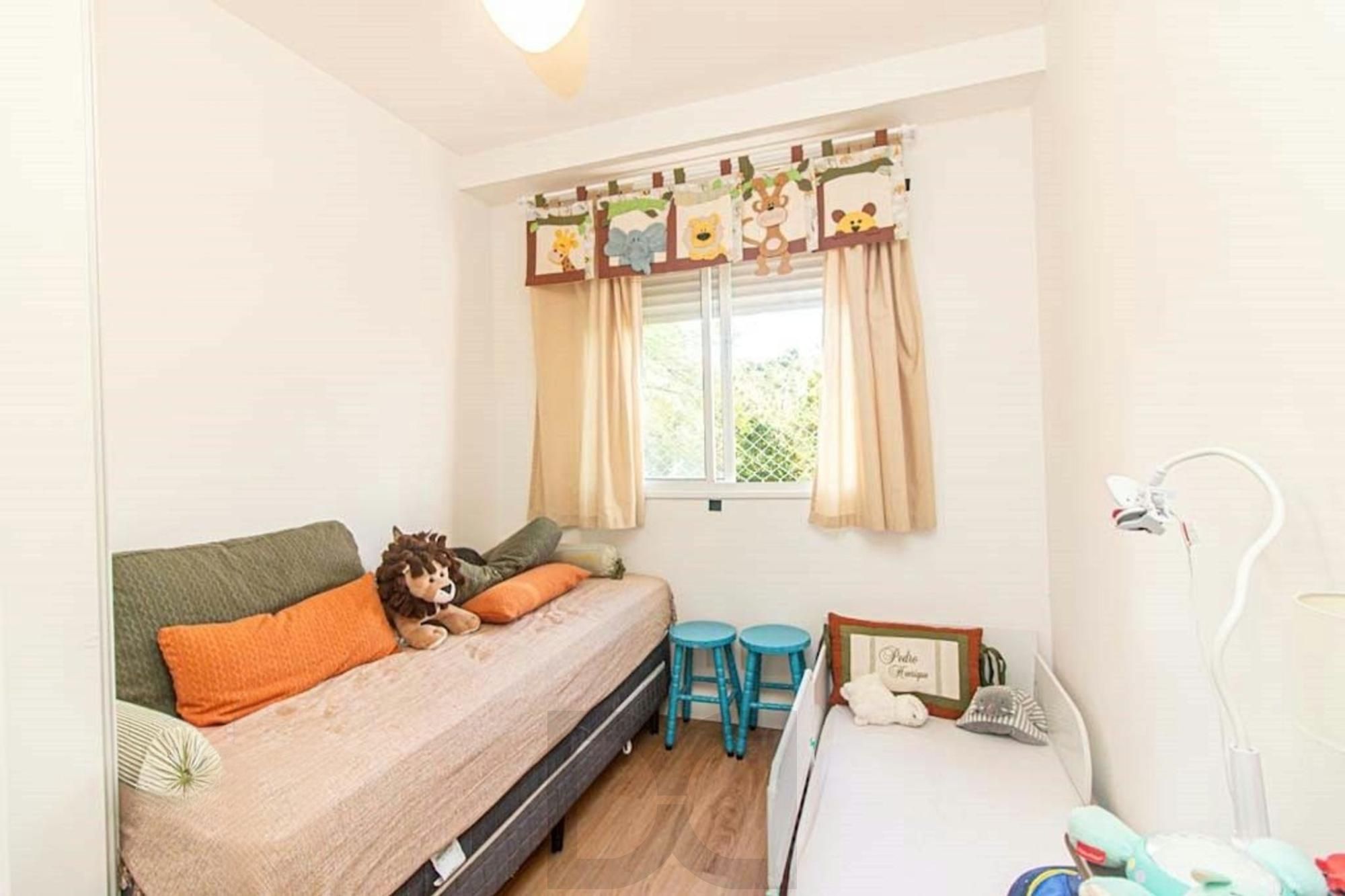 Apartamento à venda com 2 dormitórios, sacada e vaga no Morro Santana. — foto 13