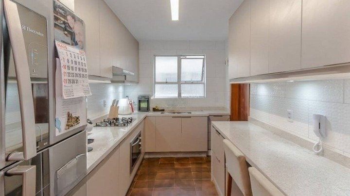 Apartamento com 3 quartos, 2 vagas e elevador no Petrópolis, Porto Alegre. — foto 8