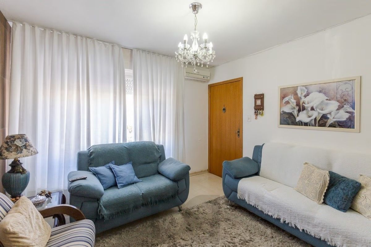 Apartamento Amplo no Rio Branco com 3 Dormitórios Próximo à UFRGS — foto 1