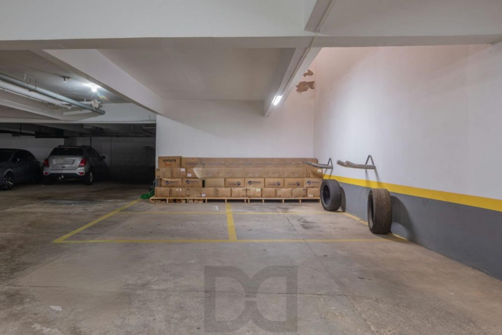 Apartamento de 4 dormitórios, 2 suítes, 2 vagas e elevador na Castro Alves. — foto 47