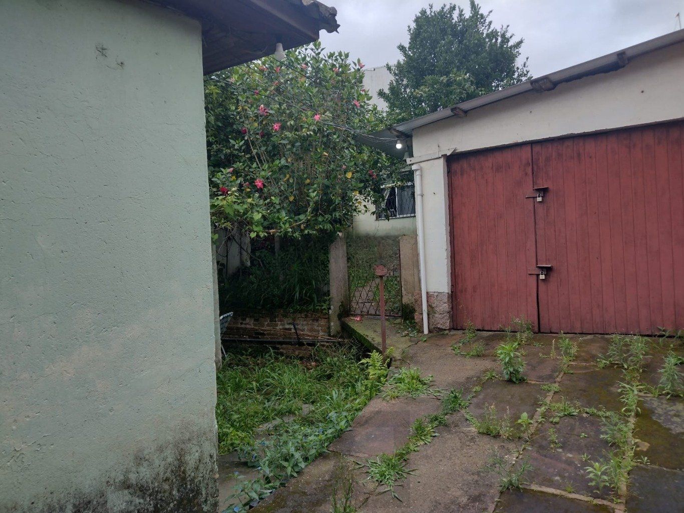 Casa com 3 quartos, 1 vaga de garagem e patio no bairro Jardim Itu — foto 23