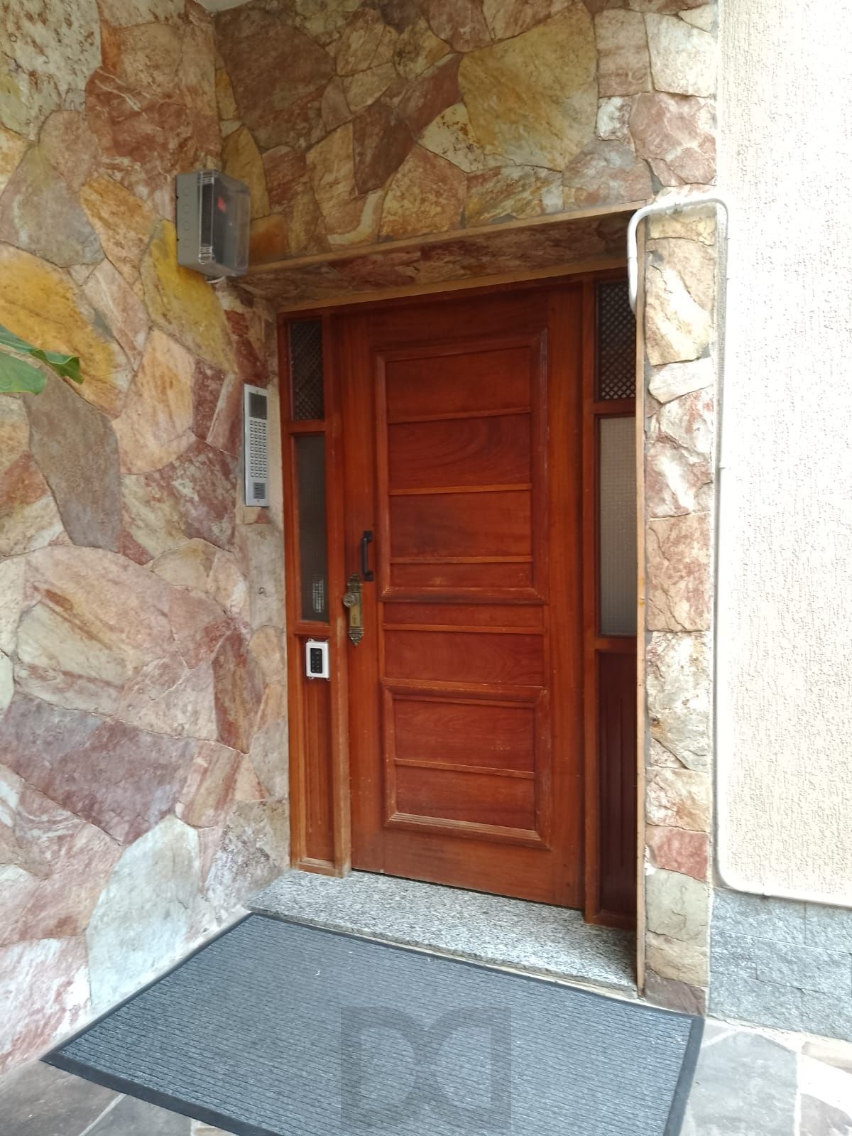 Apartamento de 2 quartos, 2 banheiros no bairro Farroupilha — foto 16