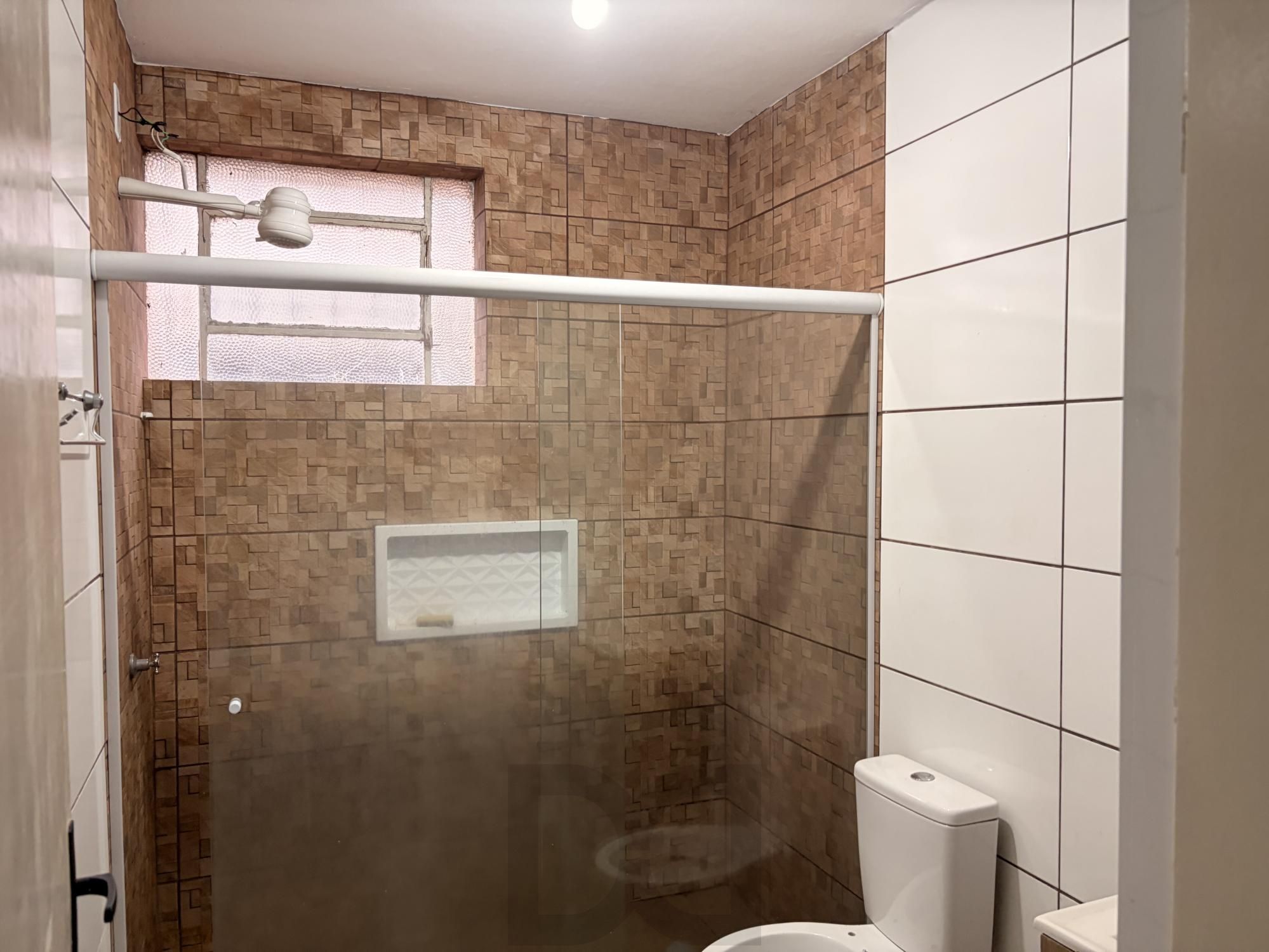 Apartamento térreo de 3 dormitórios com garagem coberta no Sarandi — foto 19