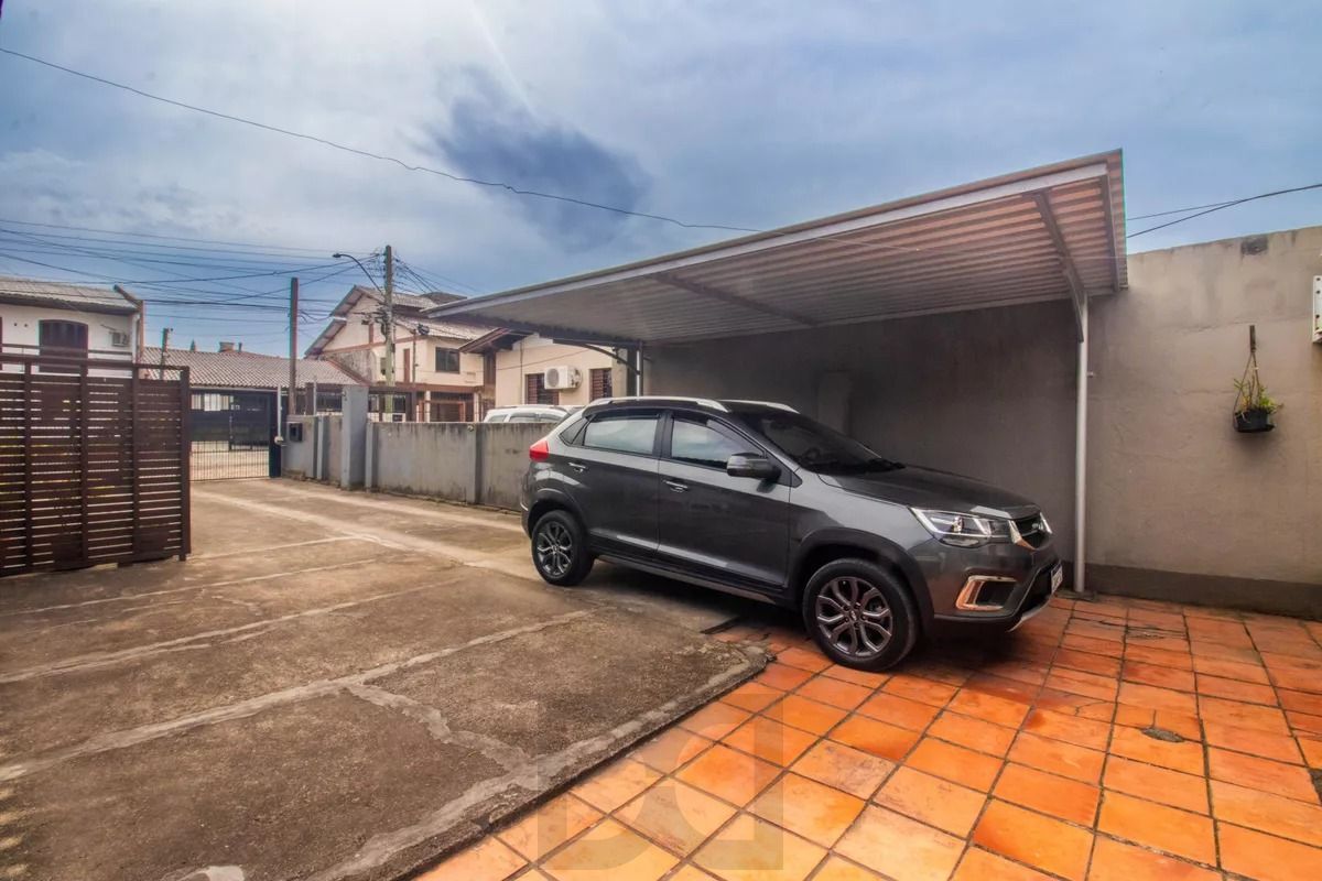 Casa com 1 quarto, churrasqueira e 4 vagas no bairro Sarandi — foto 25